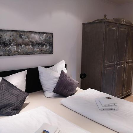Mosel Ferienhaus Reblaus 摩泽尔河畔的泽尔 外观 照片