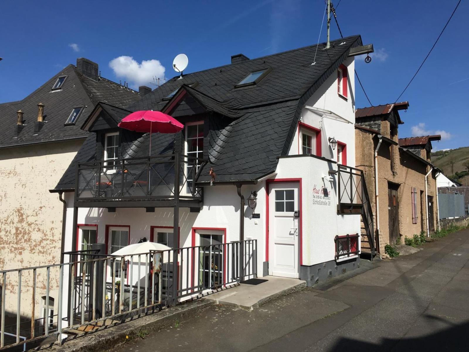 Mosel Ferienhaus Reblaus 摩泽尔河畔的泽尔 外观 照片