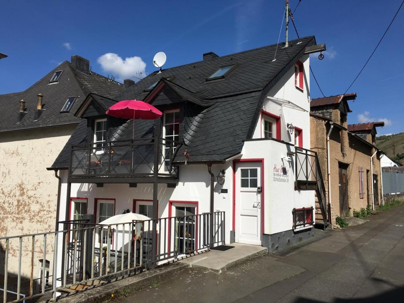 Mosel Ferienhaus Reblaus 摩泽尔河畔的泽尔 外观 照片
